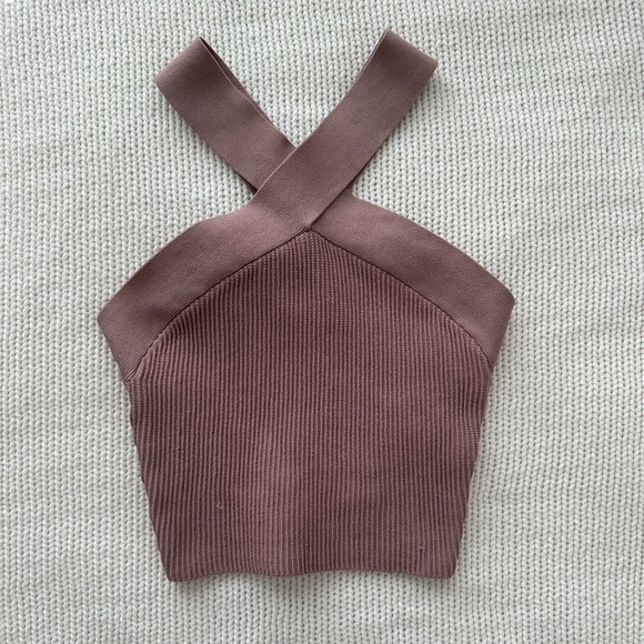 Aritzia Tops - Aritzia Babaton Sculpt Knit Criss Cross Cropped Tank Size XS